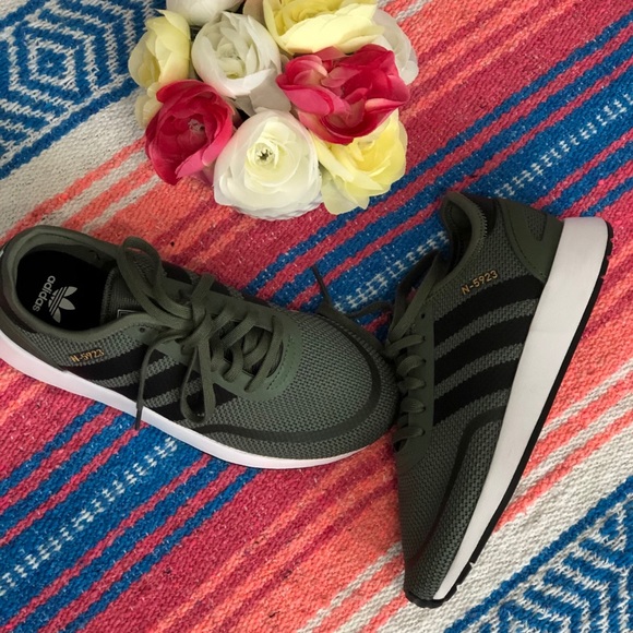 Adidas N-5923 Tent Green M4.5/W6.5 - Picture 3 of 5